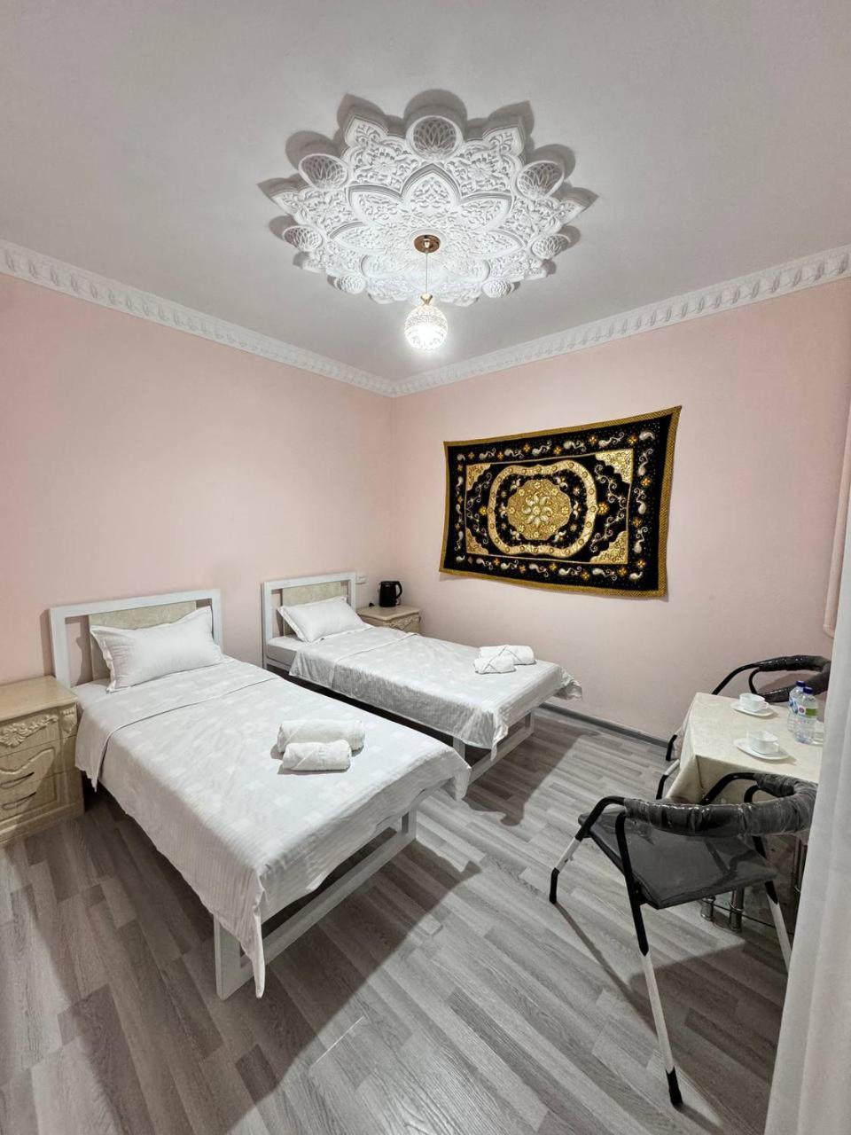 Boutique Boulevard Bukhara Bagian luar foto