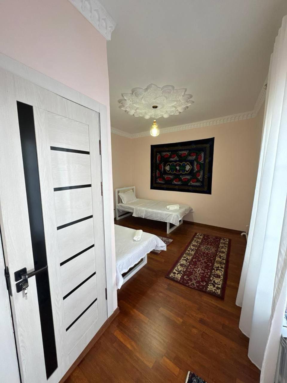 Boutique Boulevard Bukhara Bagian luar foto