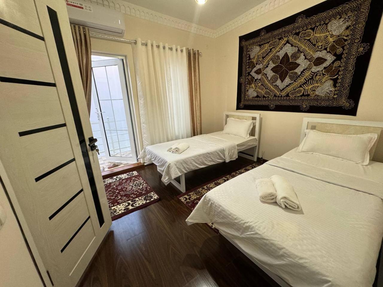 Boutique Boulevard Bukhara Bagian luar foto